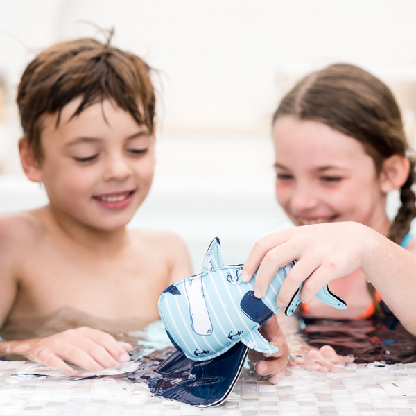 Neoprenové hračky do vody na potápění Splash About  - Rejnok a velryba 6