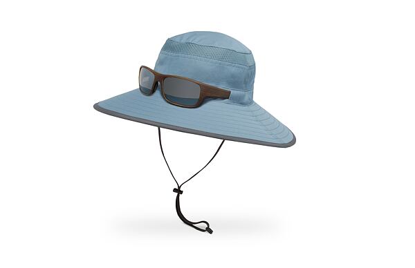 UV klobouk Sunday Afternoon Latitude Hat chytré otvory na brýle