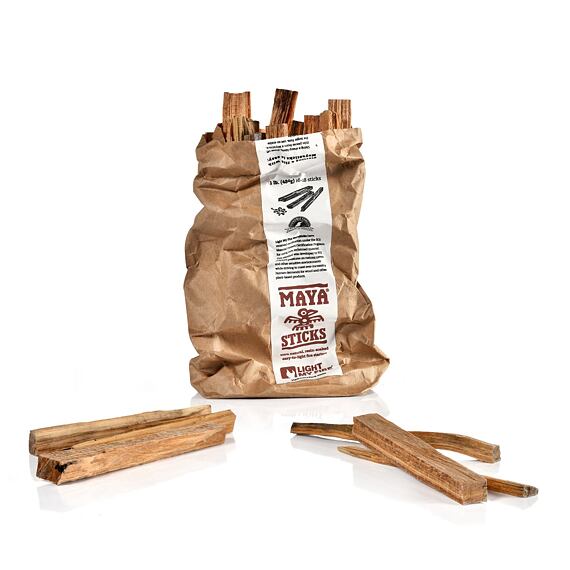 Přírodní podpalovač z pryskyřičného dřeva Light my fire MayaSticks 1lb/450 g