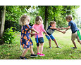 Chytání zvířecích ocasů BS Toys Catching Tails 8